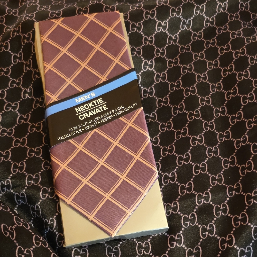 Purple Checkered Men's Necktie.